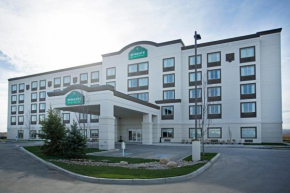 Отель Wingate by Wyndham Calgary Airport, Калгари